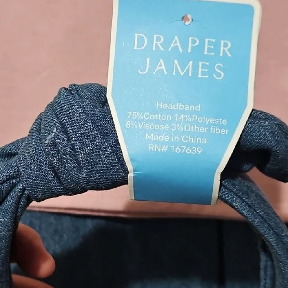 Draper James Adorable and Comfortable Set/Pink Top and Navy Skort for Girls - Picture 11 of 13